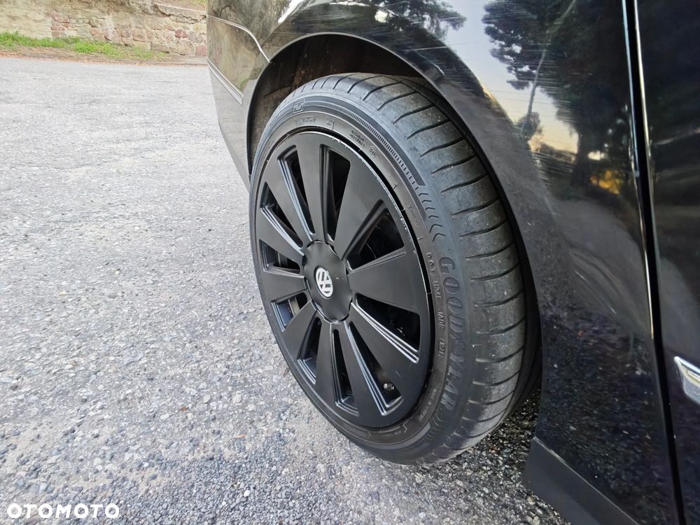 Volkswagen Passat 2.0 TSI Highline - 28