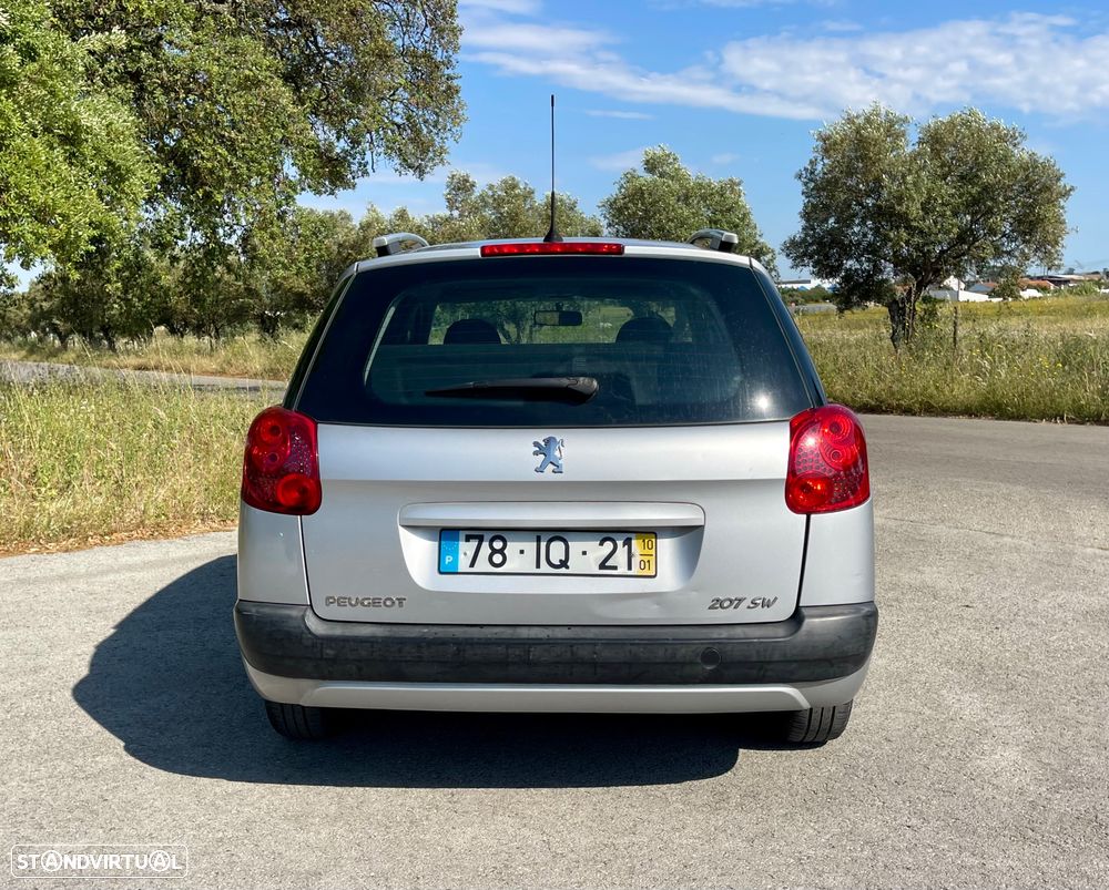 Peugeot 207 SW 1.4 Trendy - 6