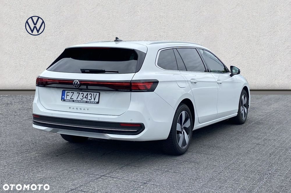 Volkswagen Passat Variant 2.0 TDI SCR Business Plus DSG - 5