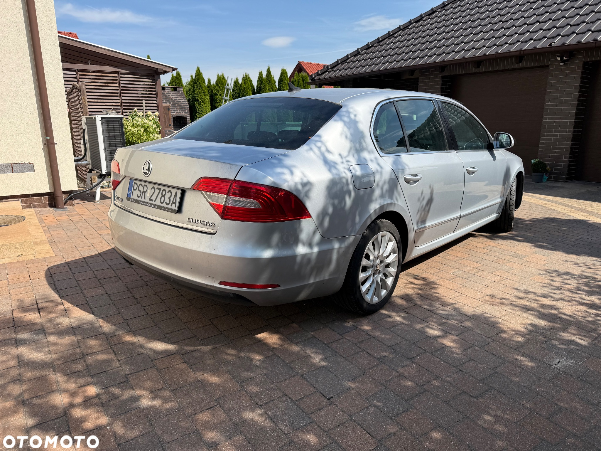 Skoda Superb 2.0 TDI DSG Elegance - 3