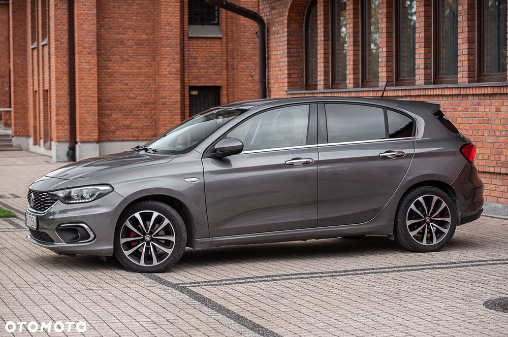 Fiat Tipo 1.6 MultiJet DCT Lounge - 16