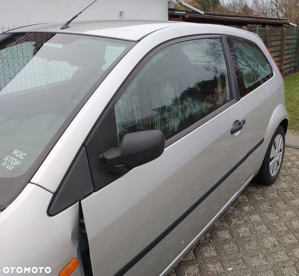 Ford Fiesta 1.4 TDCI Fun - 10