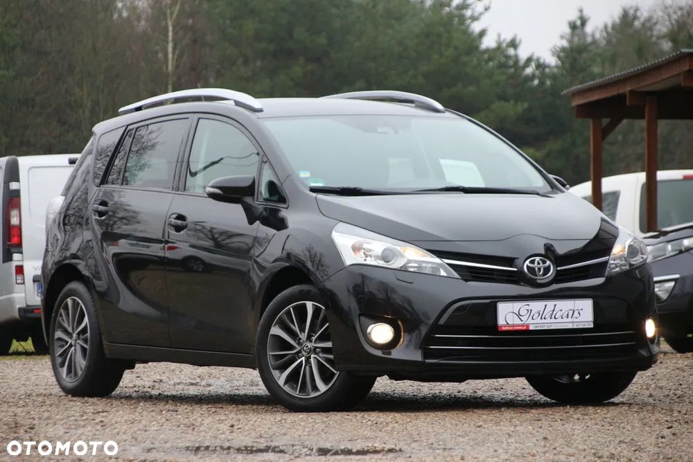 Toyota Verso 1.8 Sol plus NAVI 7os - 6
