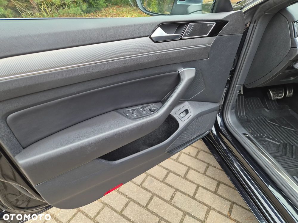 Volkswagen Arteon 2.0 TSI 4Motion DSG R-Line - 21