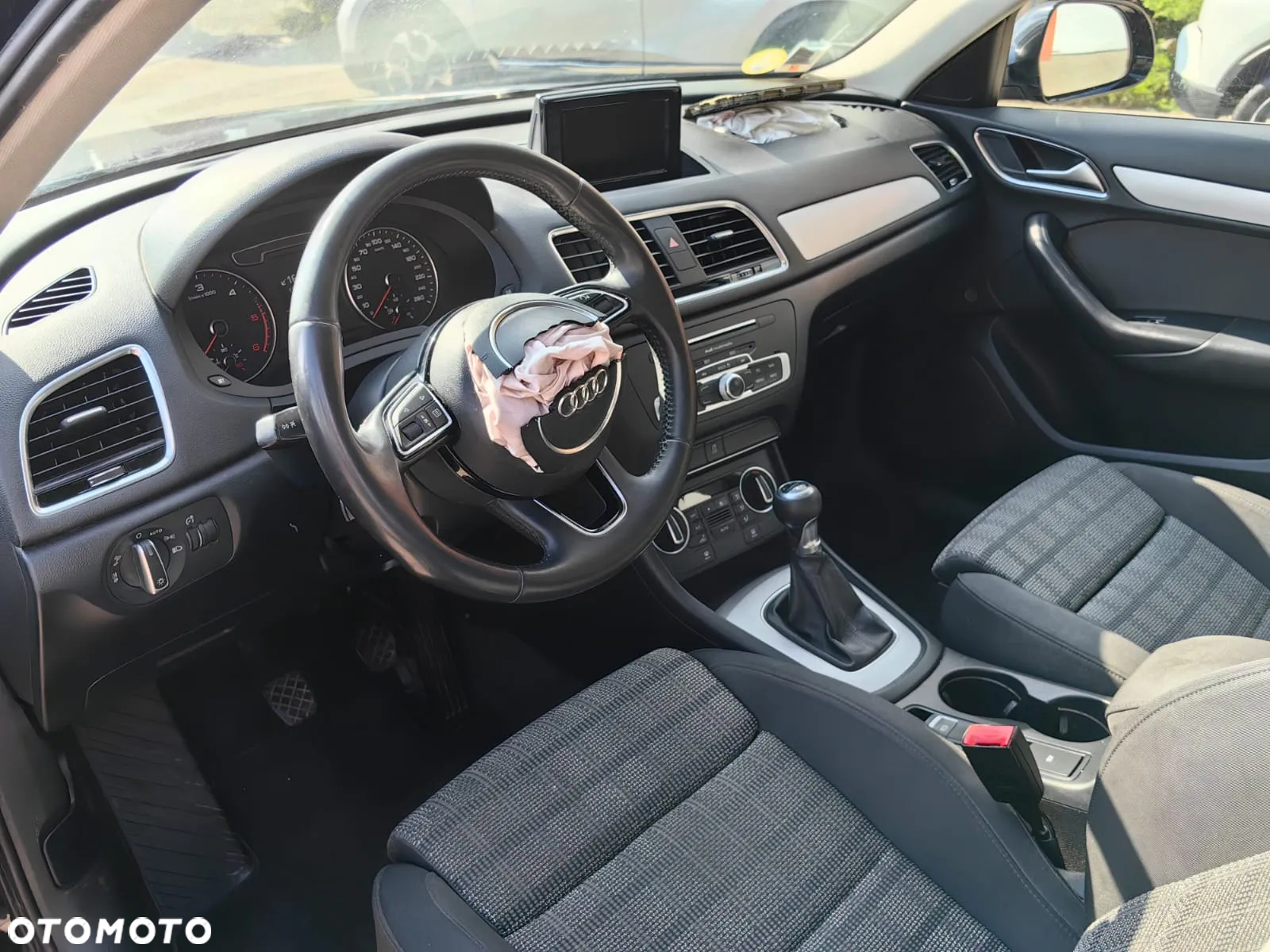 Audi Q3 2.0 TDI Design - 14