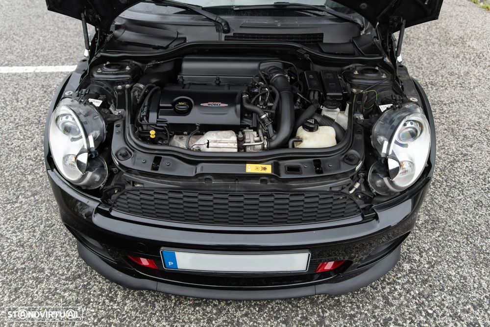 MINI 3 Portas John Cooper Works - 15