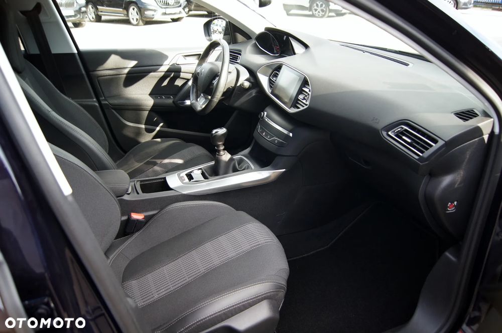 Peugeot 308 BlueHDi 130 Stop & Start Style - 14