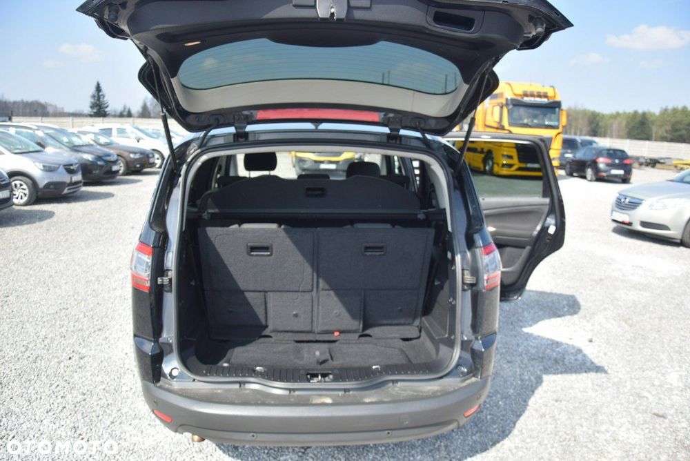 Ford S-Max 2.0 TDCi Titanium - 25