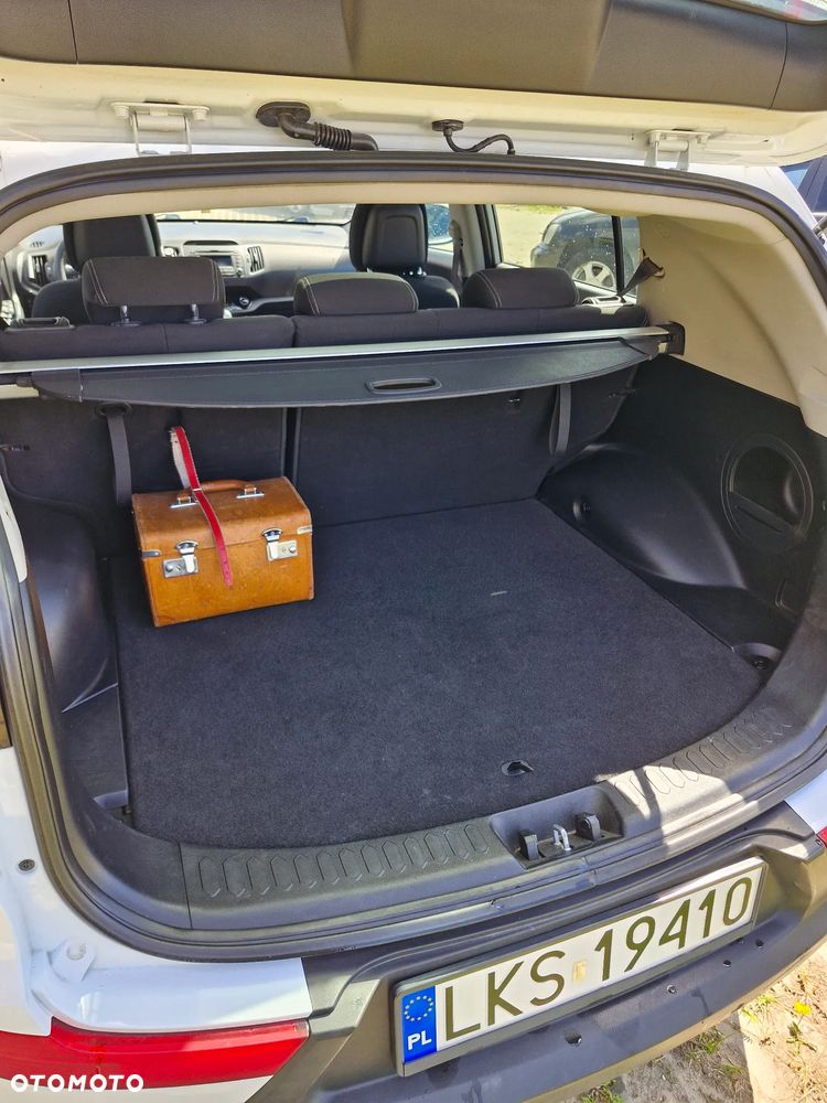 Kia Sportage 1.7 CRDI 2WD Spirit - 17