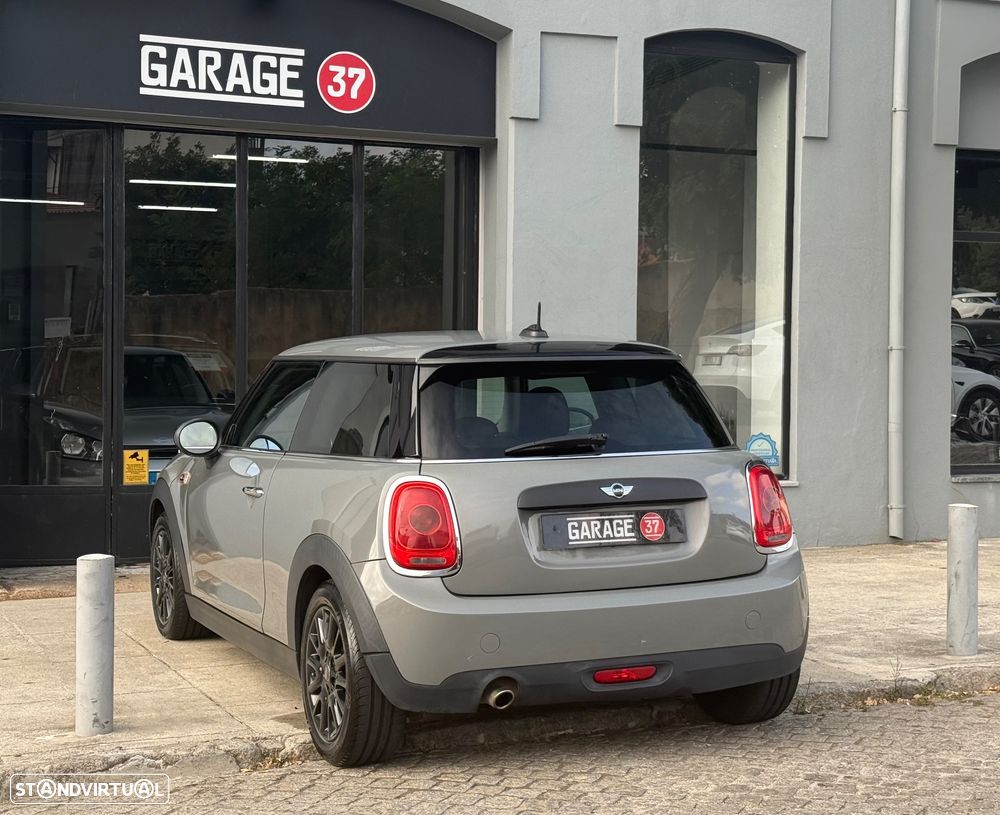 MINI 3 Portas One D - 6