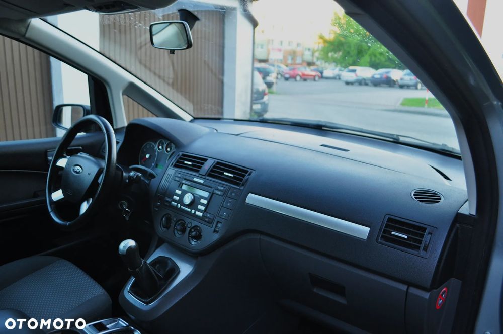 Ford C-MAX - 19
