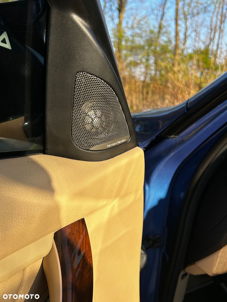 BMW Seria 3 335i xDrive Edition Sport - 16