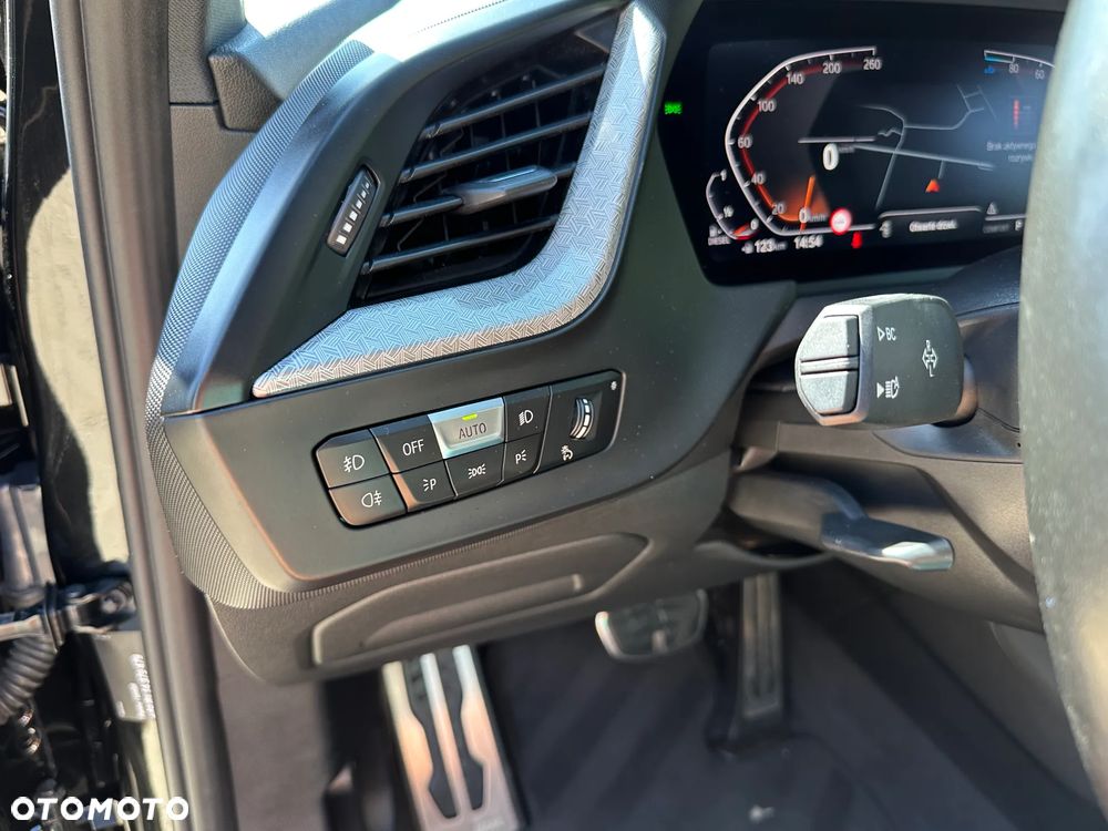 BMW Seria 1 - 20
