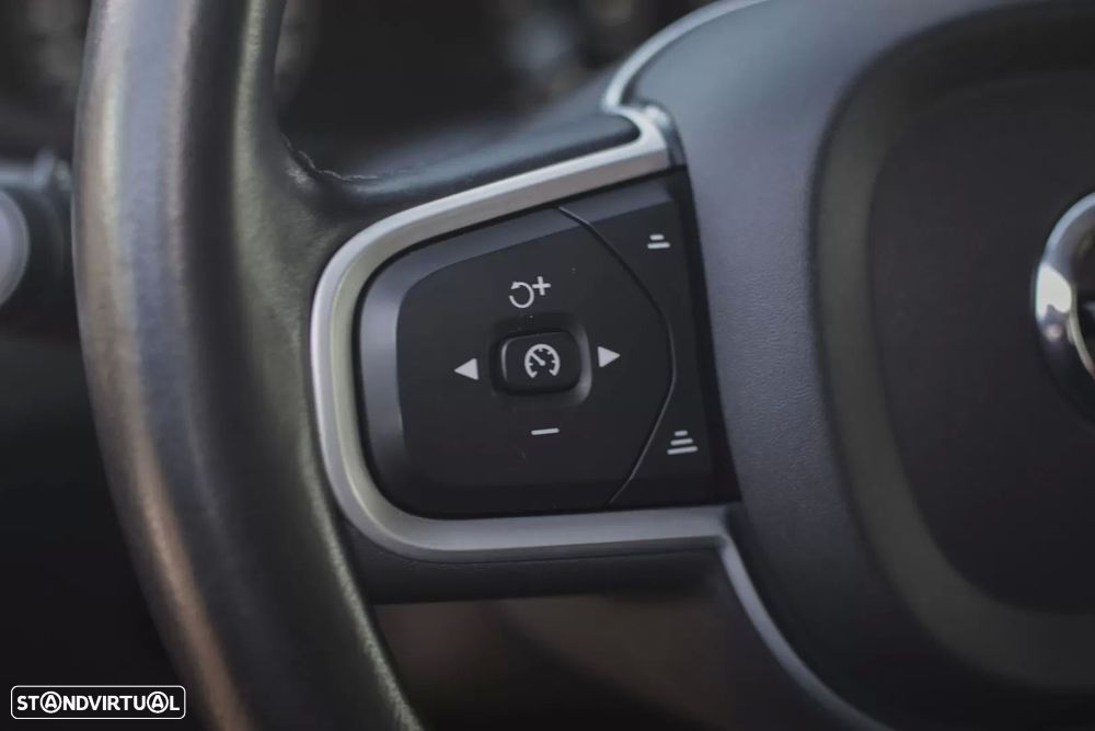 Volvo V60 2.0 T6 AWD TE R-Design - 29