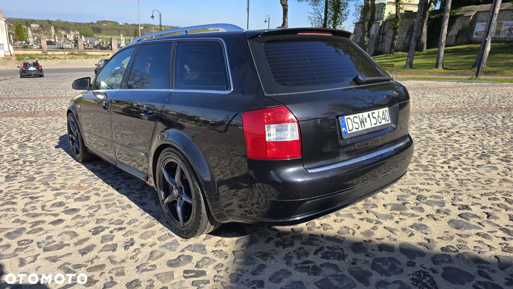 Audi A4 Avant - 6
