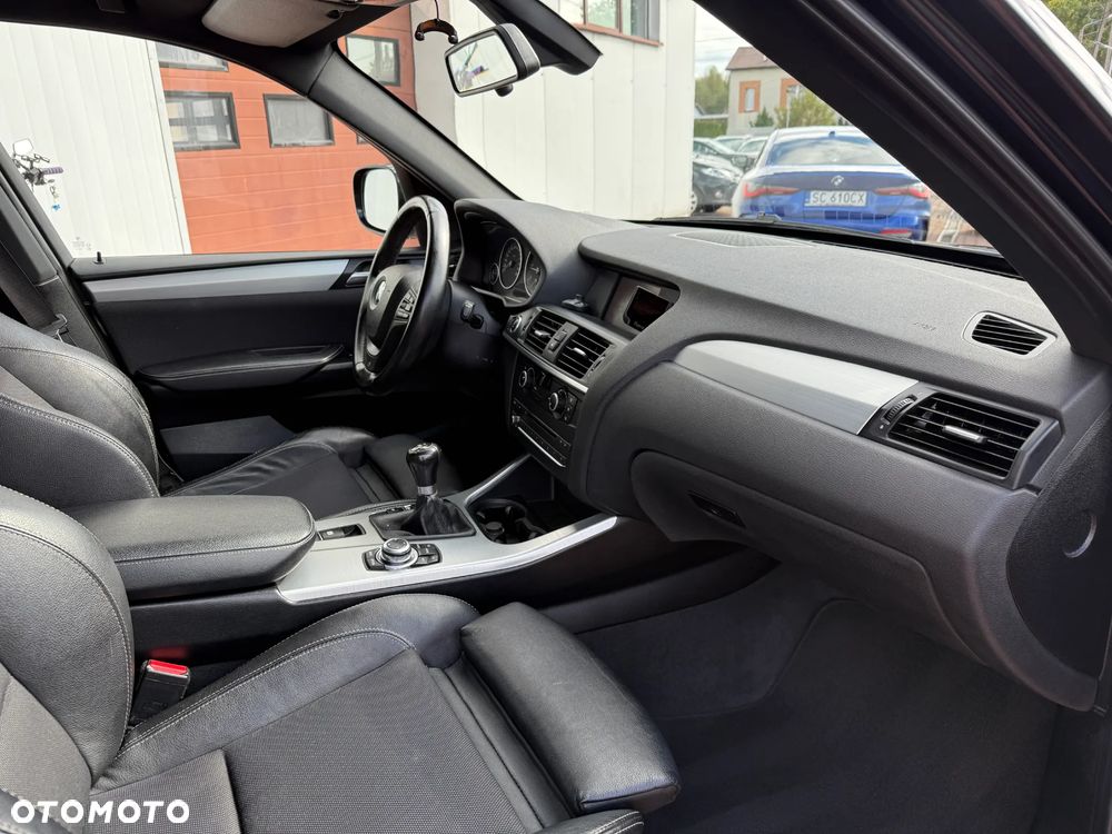 BMW X3 xDrive20d - 25