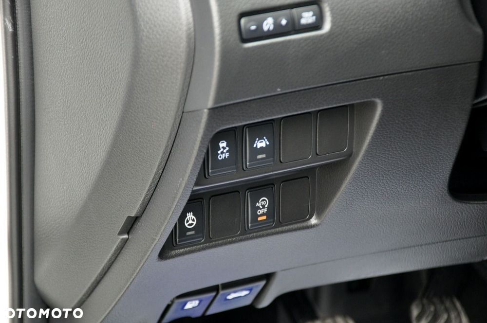 Nissan X-Trail - 37