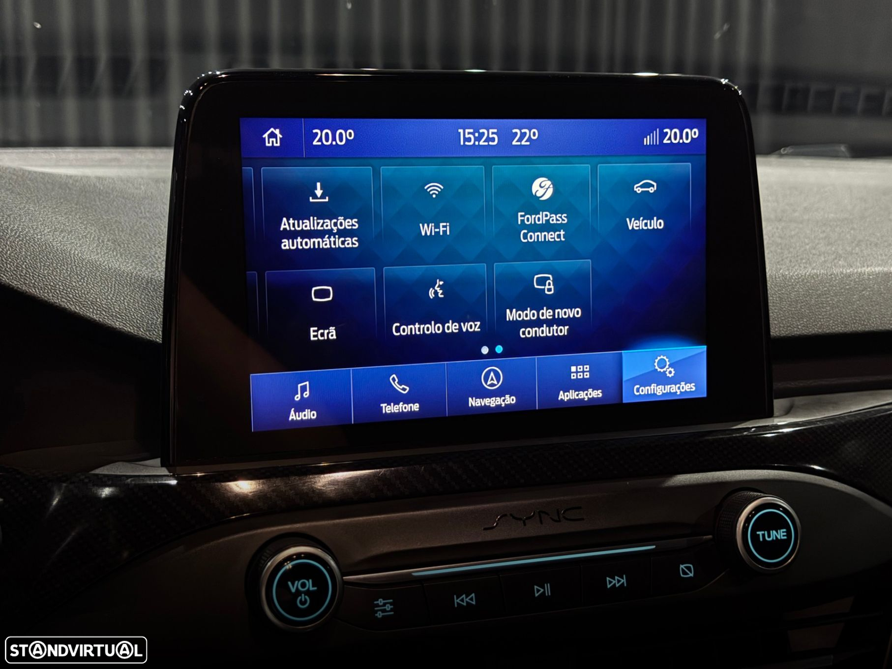 Ford Focus 1.0 EcoBoost ST-Line X - 22