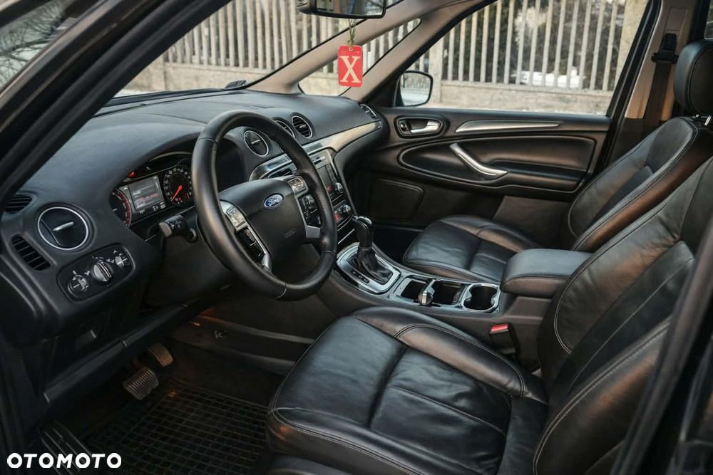 Ford S-Max 2.0 TDCi Titanium - 4