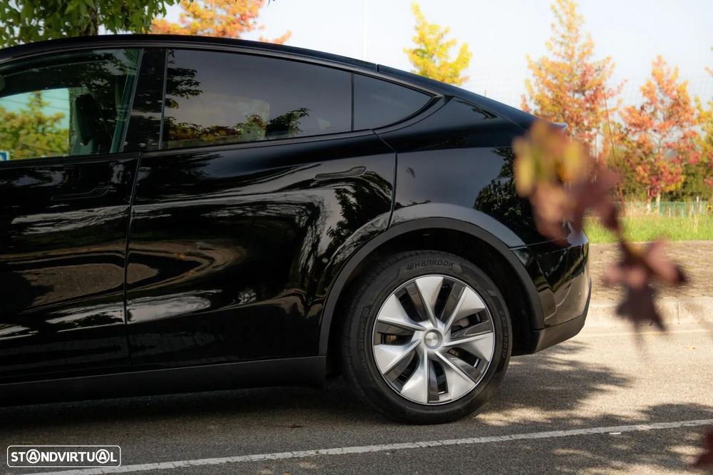 Tesla Model Y RWD - 56