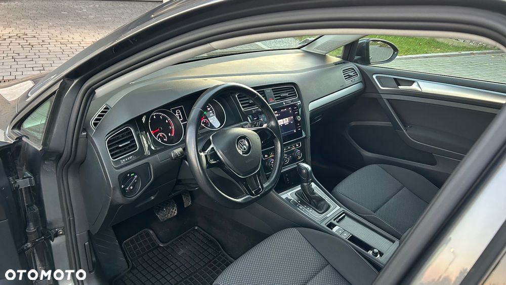 Volkswagen Golf 1.0 TSI (BlueMotion Technology) DSG Comfortline - 20