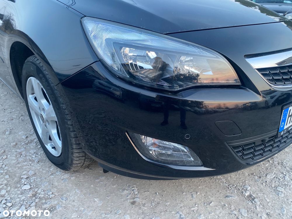Opel Astra 1.4 Turbo Cosmo - 10