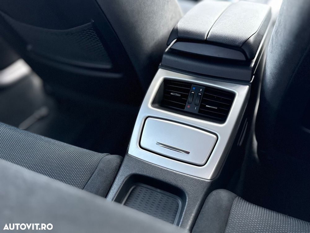 BMW Seria 3 320d DPF Aut. - 11