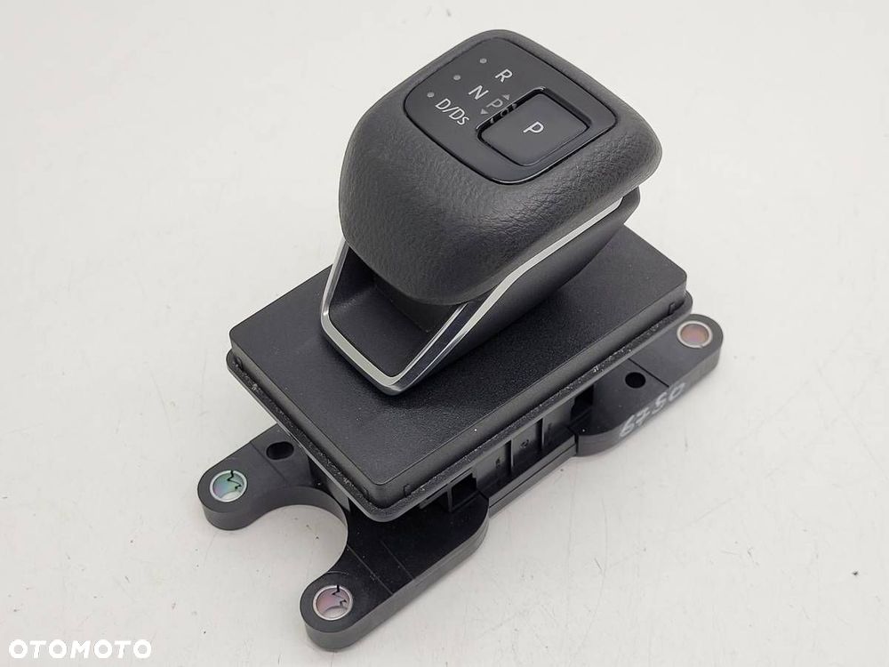 DŹWIGNIA ZMIANY BIEGÓW LEWAREK WYBIERAK NISSAN QASHQAI III J12 349016RF2B