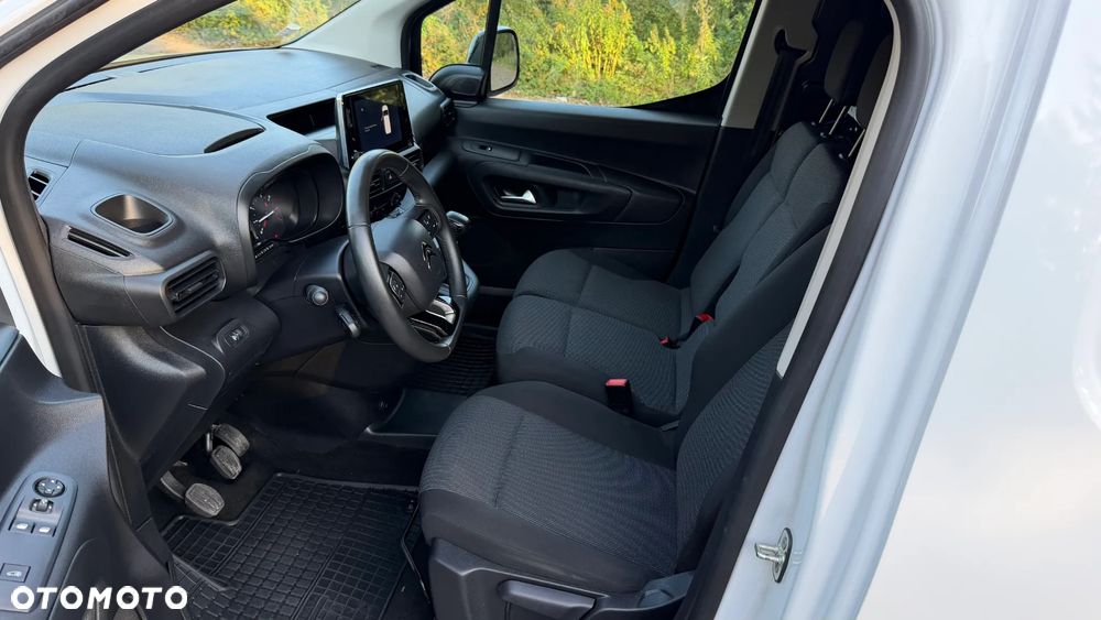 Citroën BERLINGO - 21