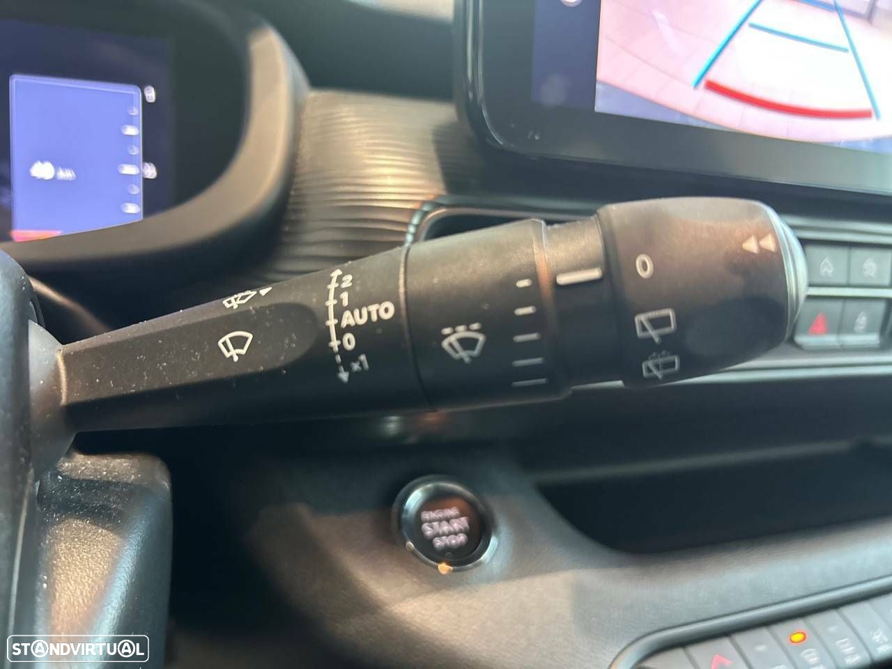 Jeep Avenger 1.2 GSE T3 Altitude - 14