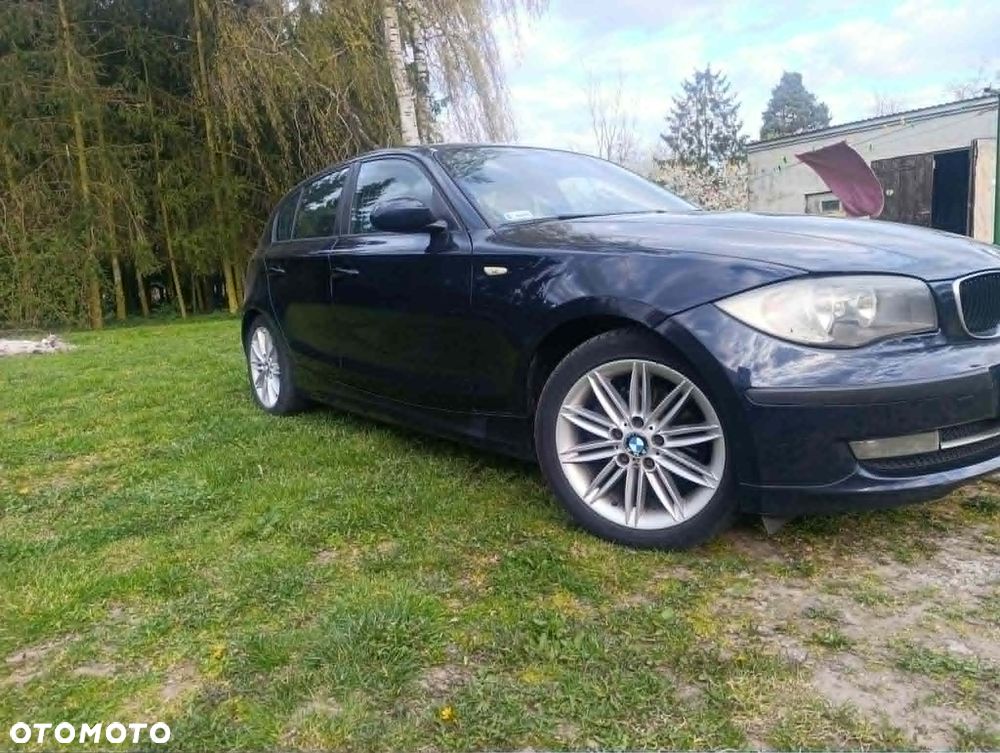 BMW Seria 1 118d DPF - 4