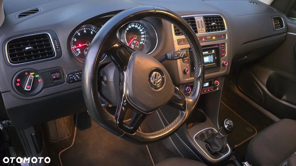 Volkswagen Polo 1.2 TSI BMT Highline Perfectline - 10