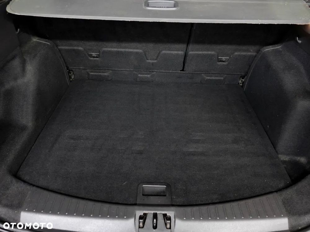 Ford Kuga 2.0 TDCi AWD Titanium - 37