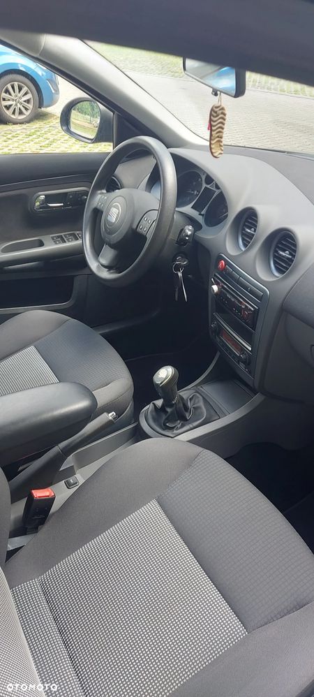 Seat Ibiza 1.4 16V Style - 9