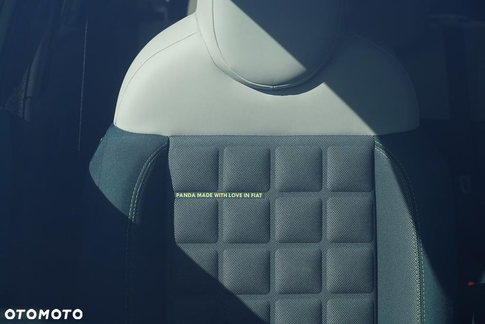 Fiat Grande Panda 1.2 mHEV La Prima eDCT - 10