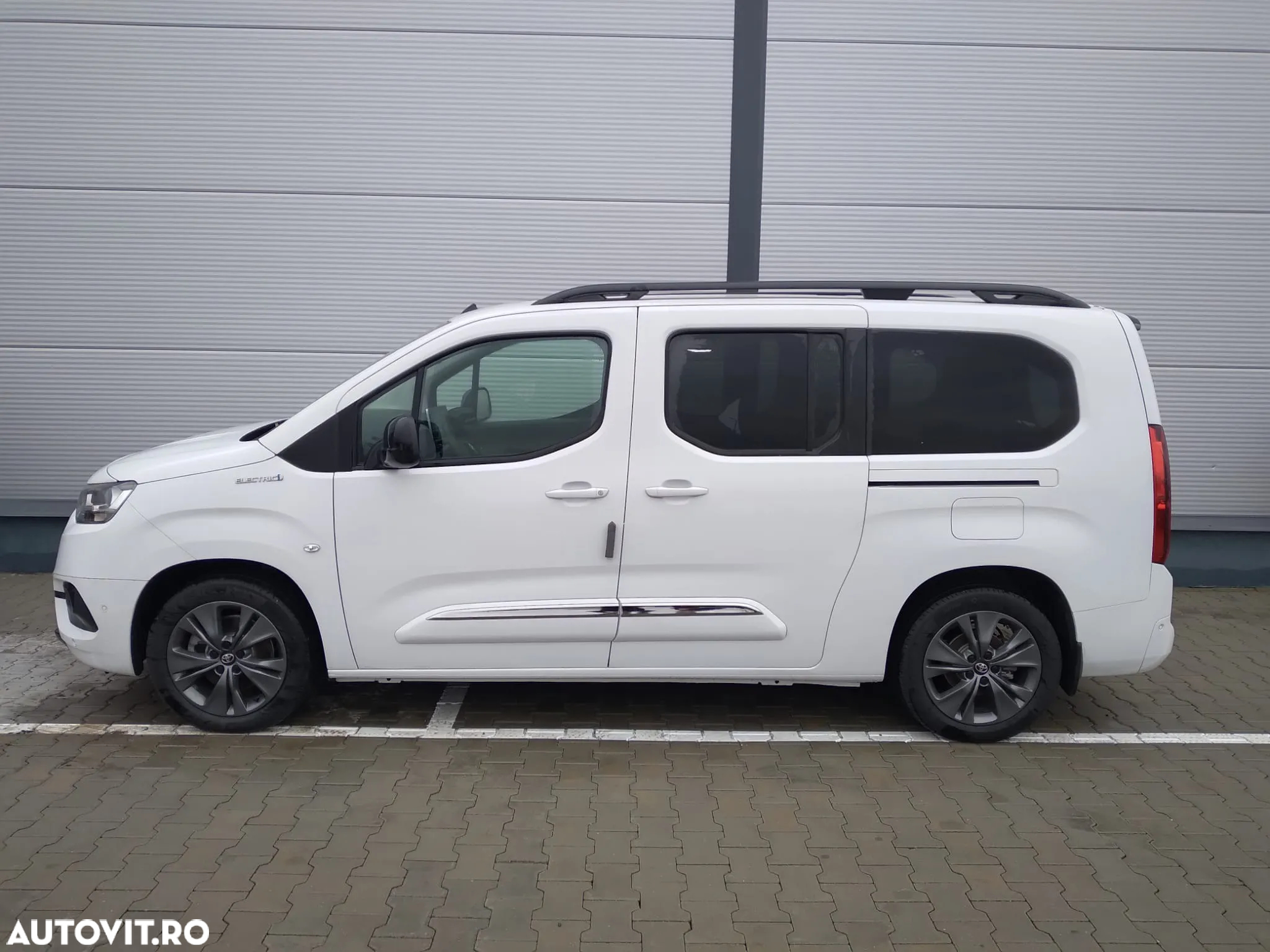 Toyota Proace Verso Electric 100KW/136 CP 75KWH L2H1 VIP - 3