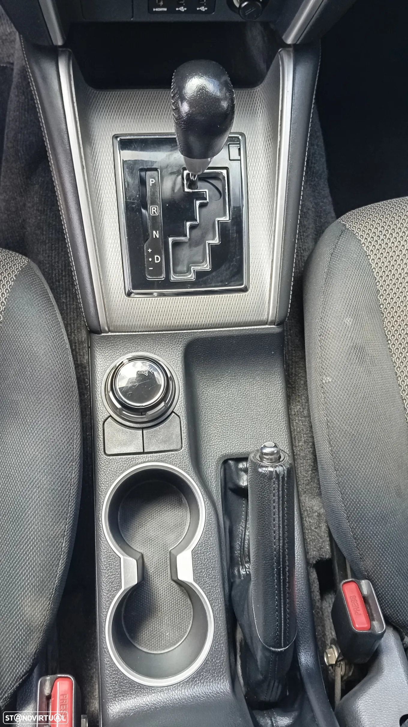 Mitsubishi L200 2.3 DI-D Strakar CD Intense AT 4WD - 24