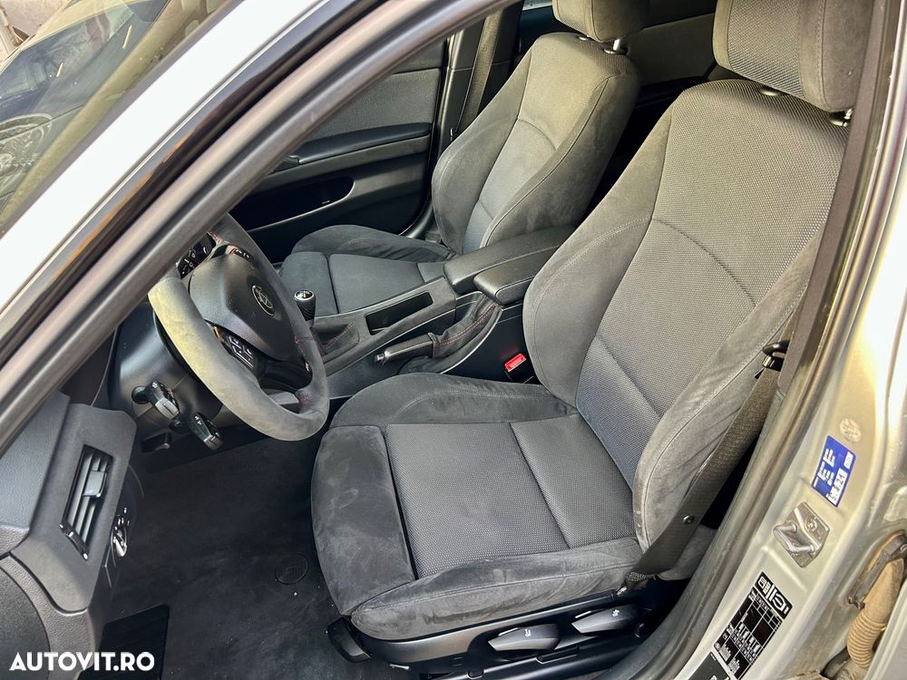 BMW Seria 3 320d DPF Touring Blue Performance Edition Lifestyle - 6