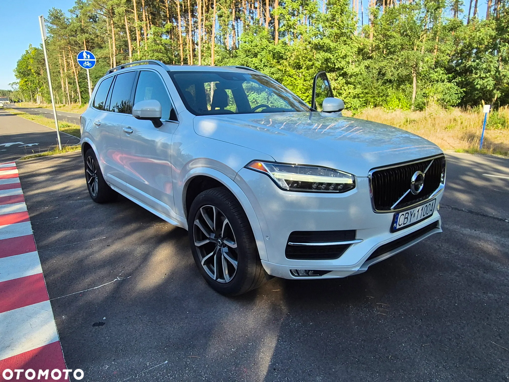 Volvo XC 90 T6 AWD Momentum 7os - 10
