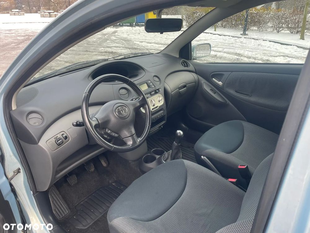 Toyota Yaris 1.3 Edition - 11