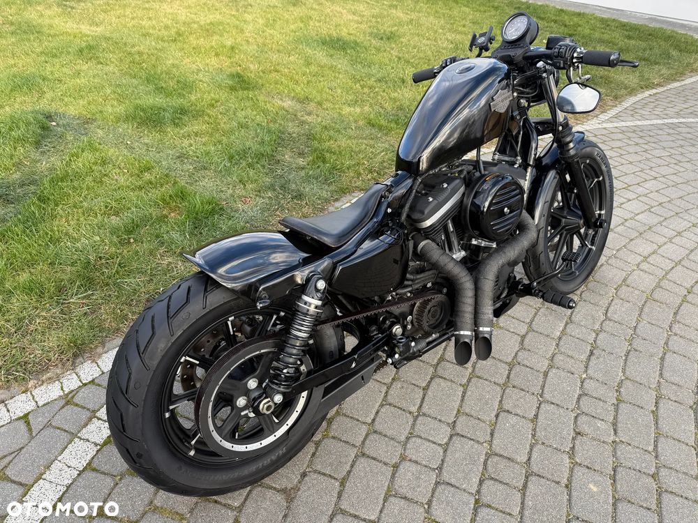 Harley-Davidson Sportster Iron 883 - 22