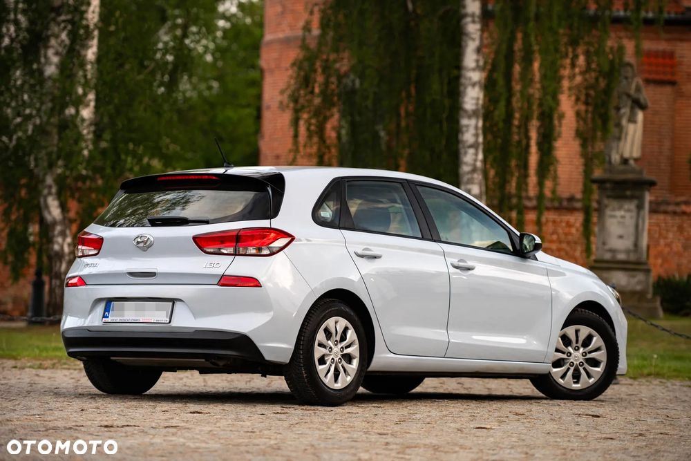 Hyundai i30 1.4 Classic + - 7