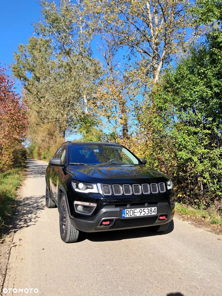 Jeep Compass - 28