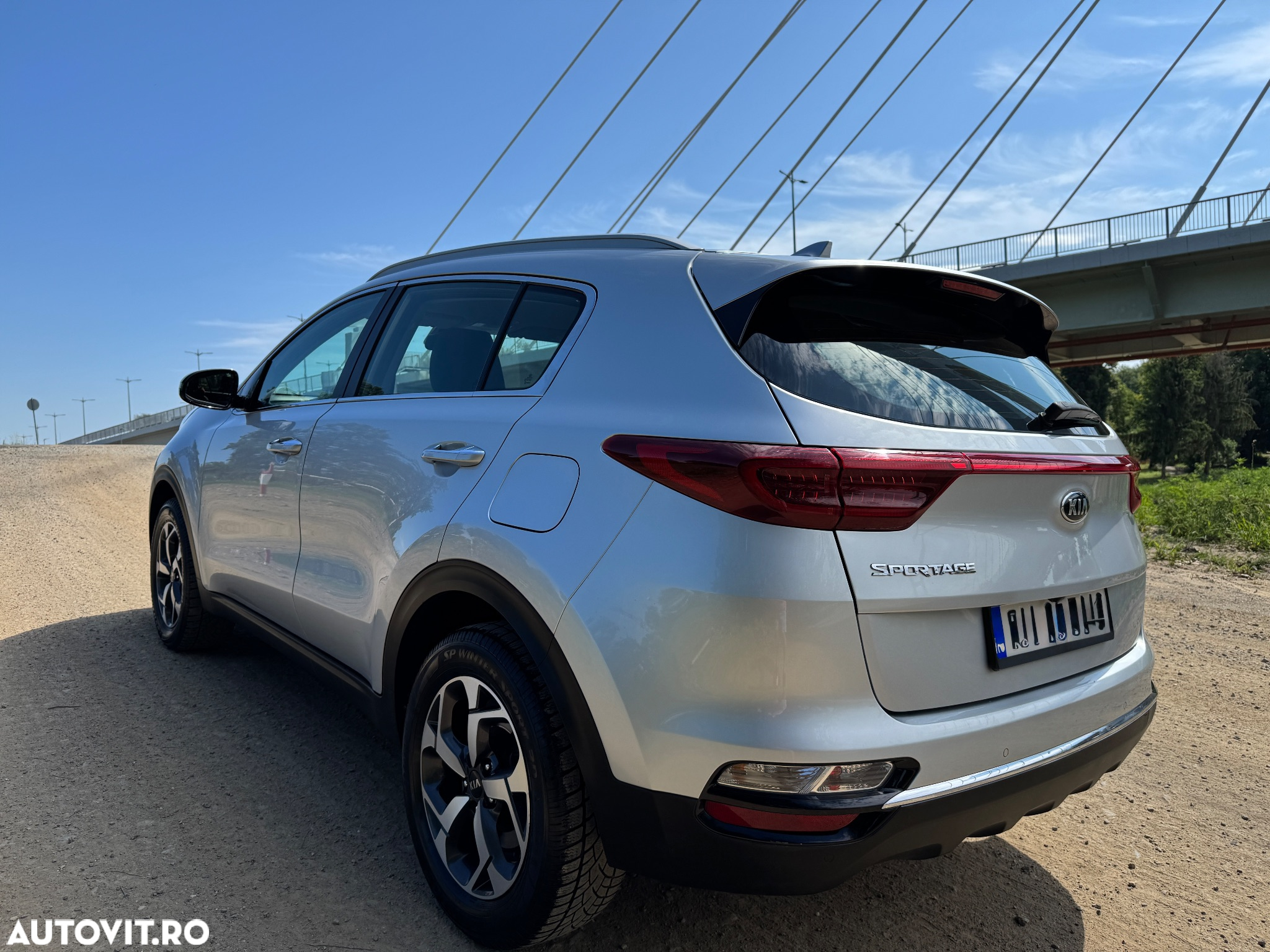 Kia Sportage 1.6 DSL 7DCT HP 4x2 Classic - 6
