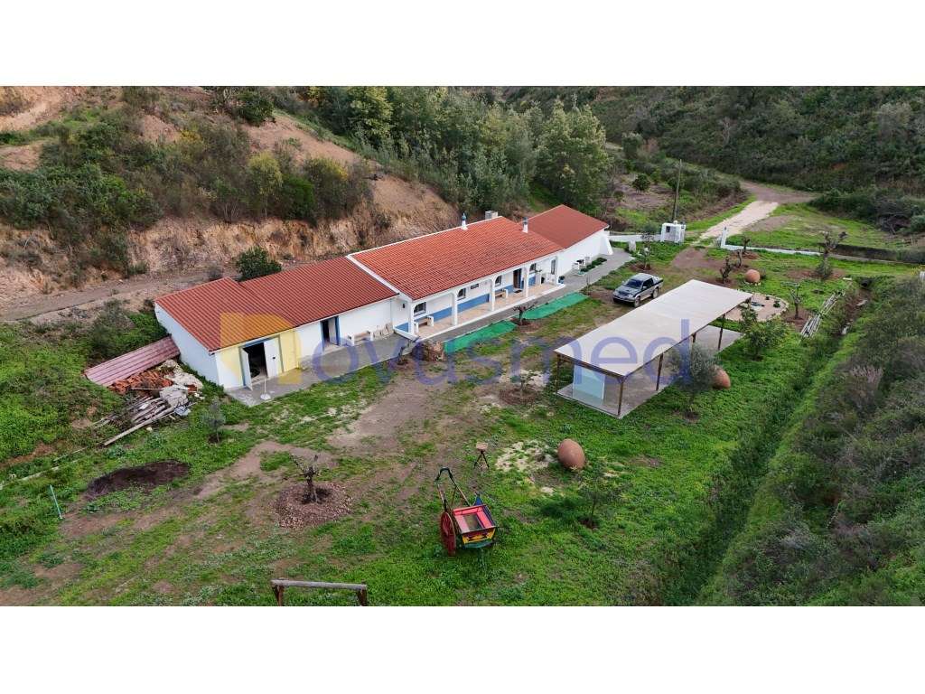 Quinta em Alferce, Monchique com 2 quartos, garagem. - Grande imagem: 2/42