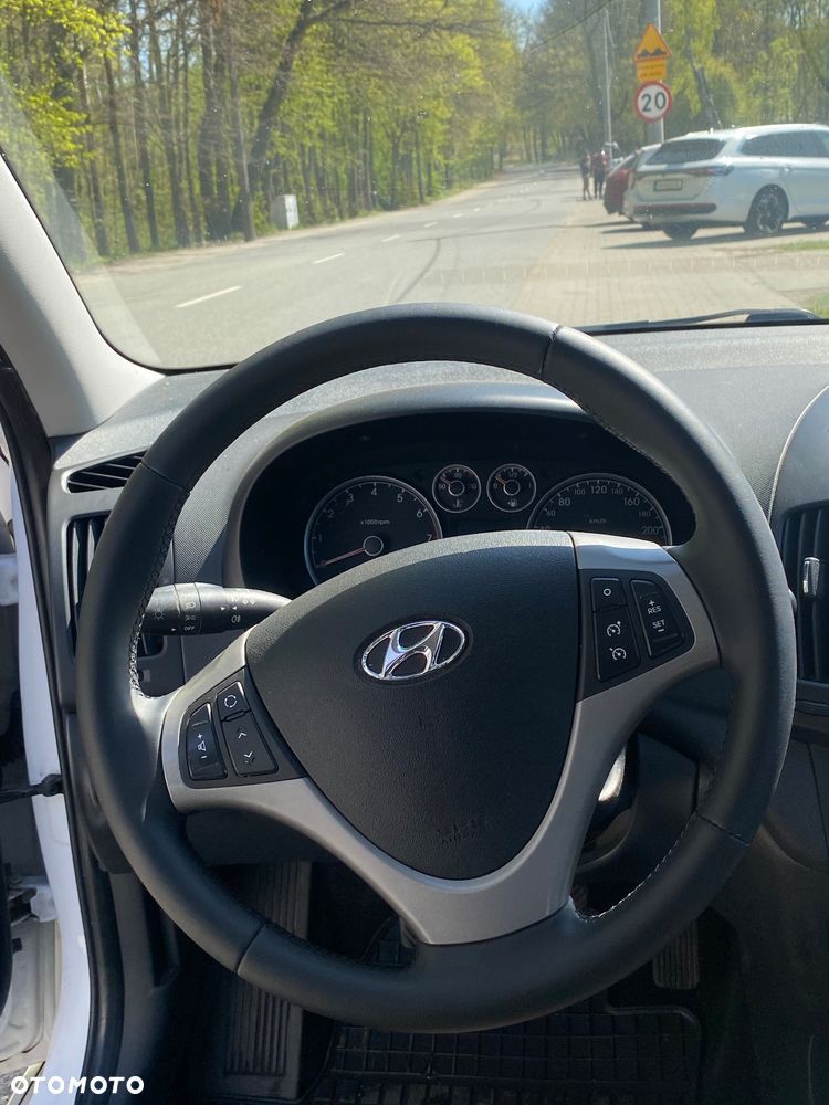 Hyundai i30 - 11