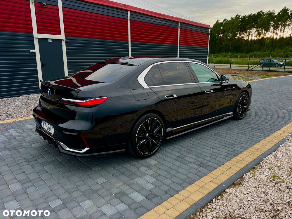 BMW Seria 7 740d xDrive - 21