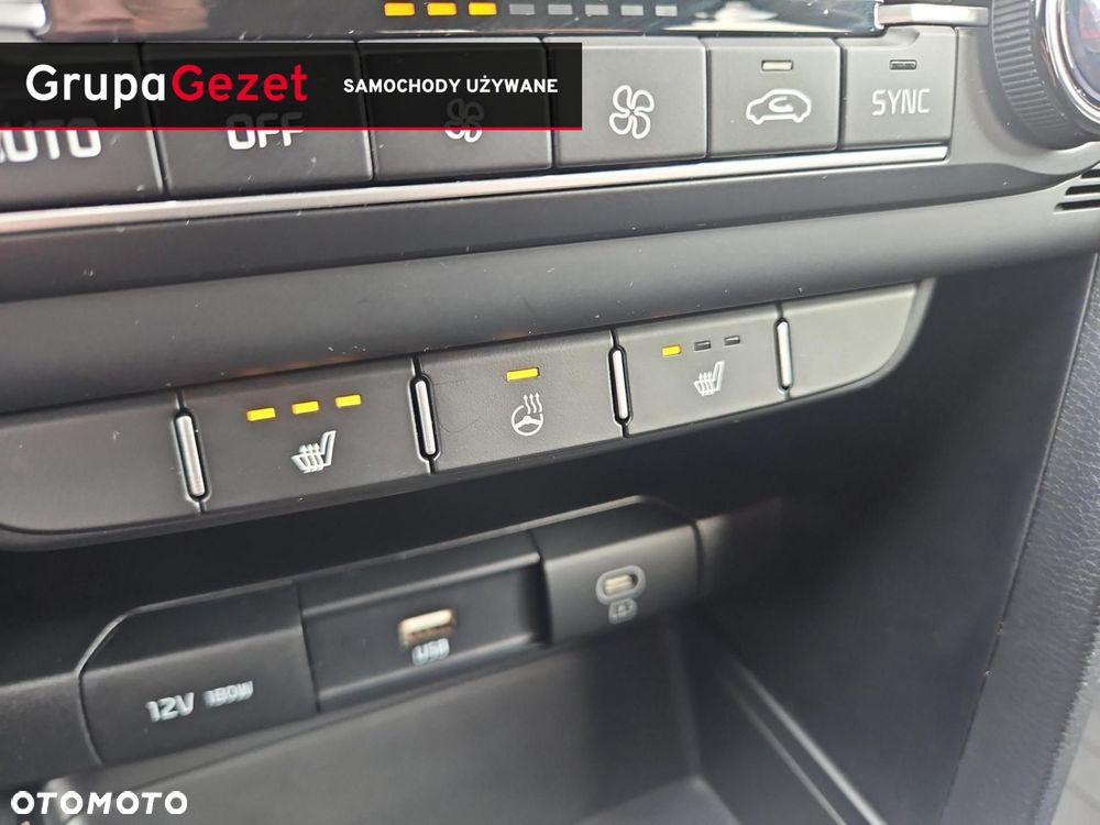 Kia XCeed 1.5 T-GDI M - 26