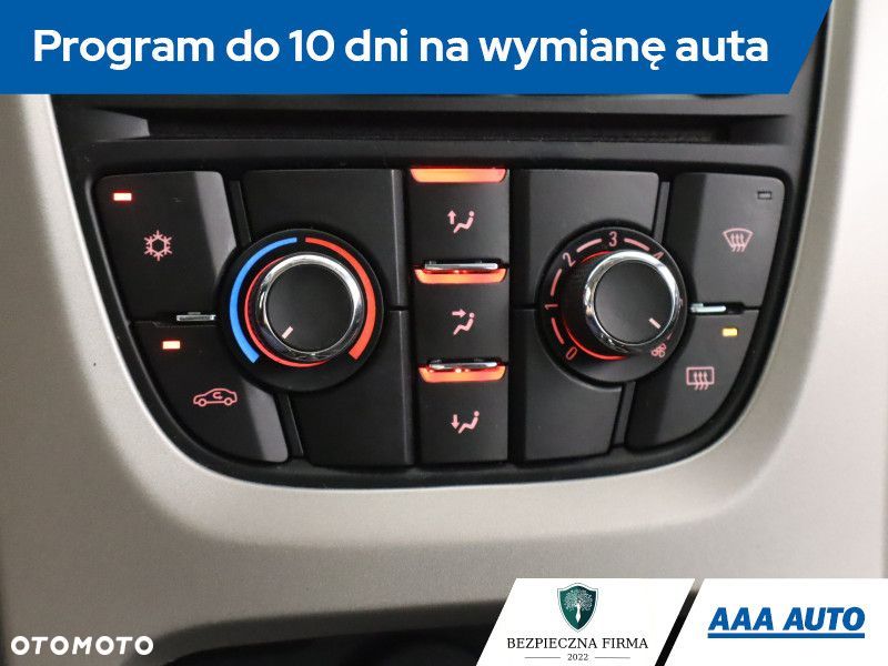 Opel Astra - 20
