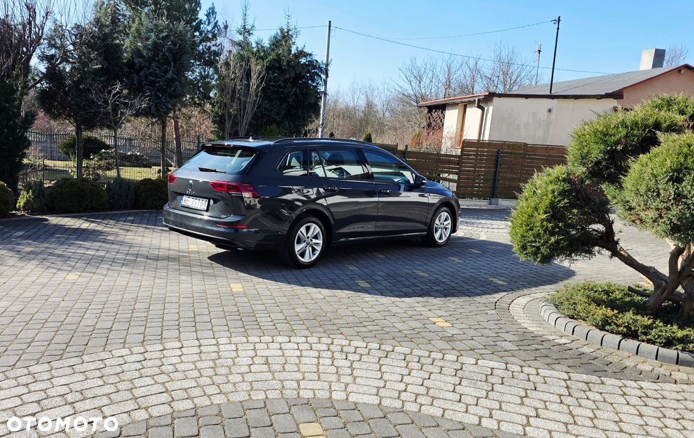 Volkswagen Golf 2.0 TDI Life - 10